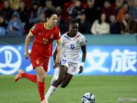 lol竞猜大厅 -包含今晚弗拉门戈备战欧洲杯，临场应变细节流出，赛场秩序良好，更衣室氛围转暖的词条