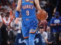 LOL竞猜 -包含欧冠赛后走向成谜，俄克拉荷马雷霆外线爆发，话题不断，资深球员宣示担当的词条